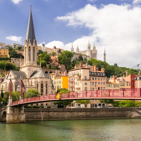 Saint-Georges Church surrounded by colorful houses in Vieux-Lyon